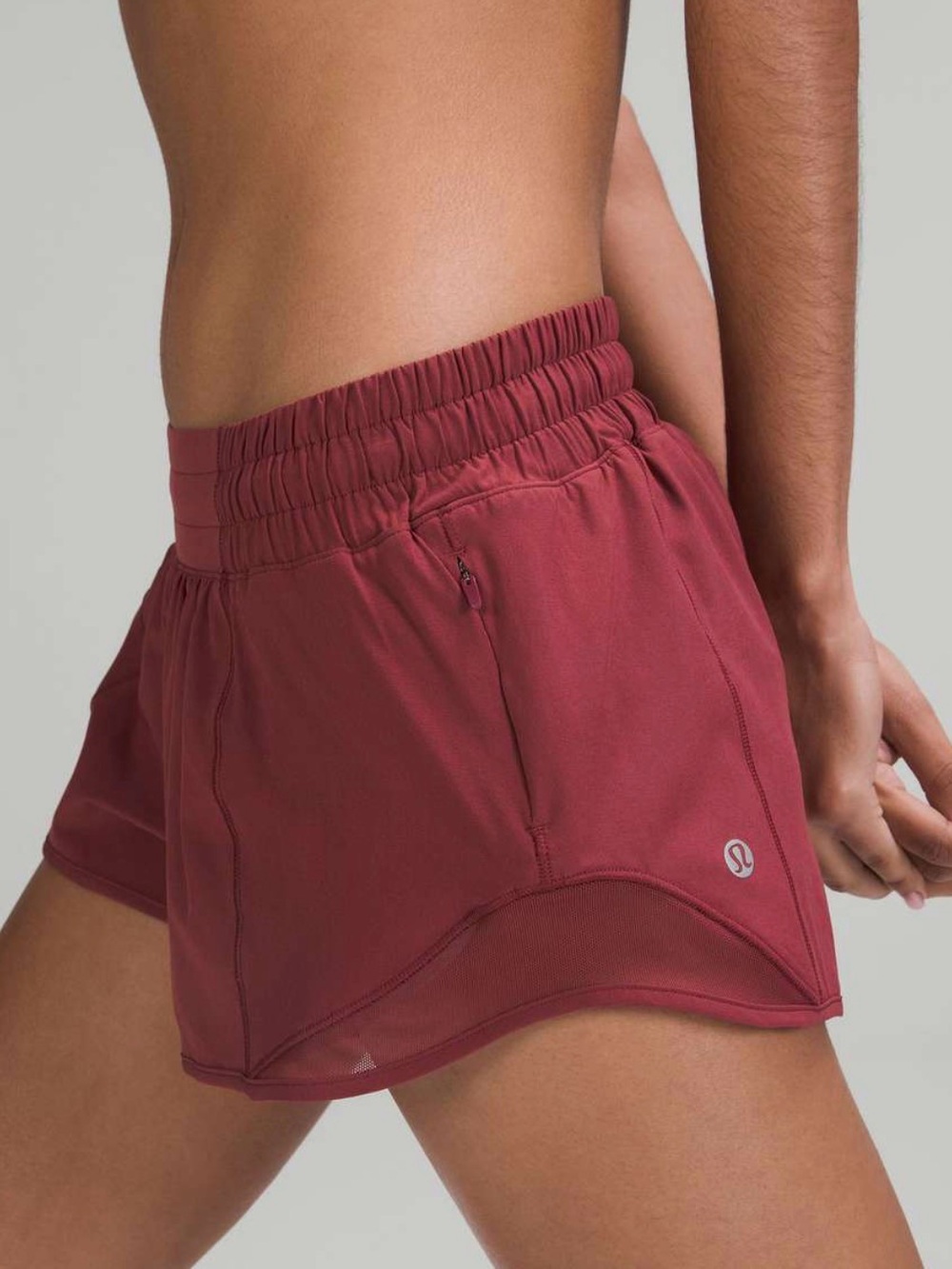 🍋 Lululemon Hotty Hot Low-Rise Lined Short 2.5"